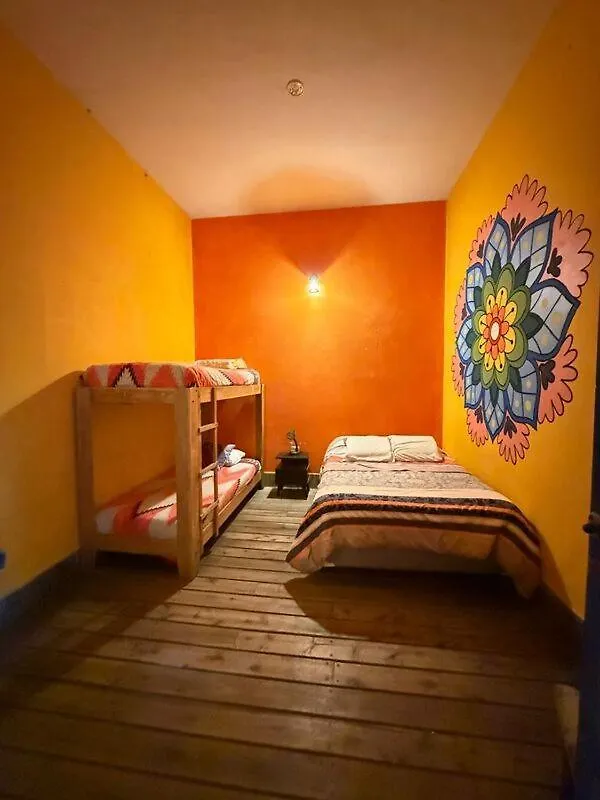 לטקונגה Hostal Cafe Tiana אקוודור