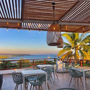 La Isla Hotel Puerto Ayora (Galapagos Islands)